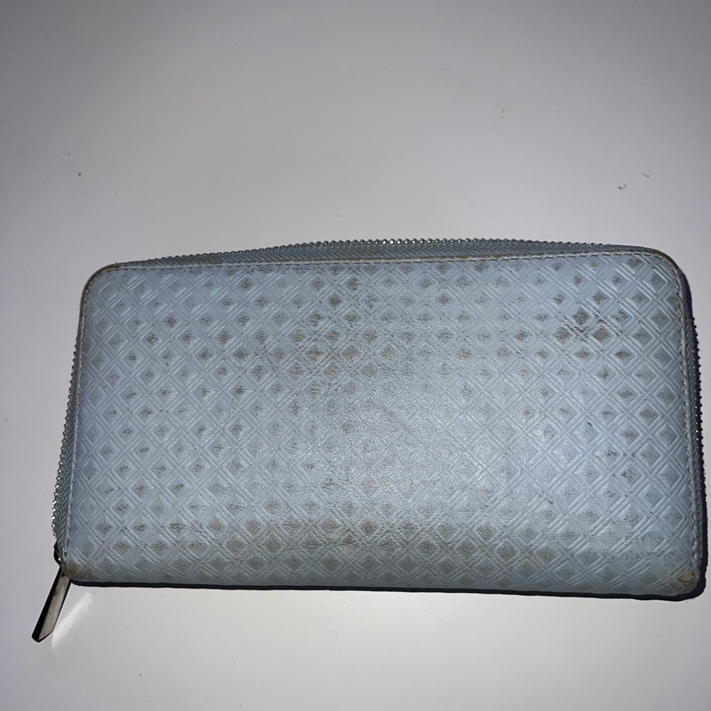 Tory Burch cornflower blue wallet - Picture 2 of 6